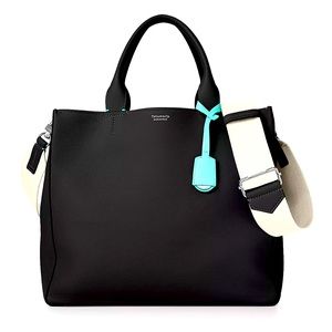 Tiffany’s full sized leather tote shoulder bag